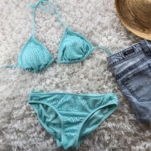 🛍3 FOR $25- Crochet triangle top bikini 🏝